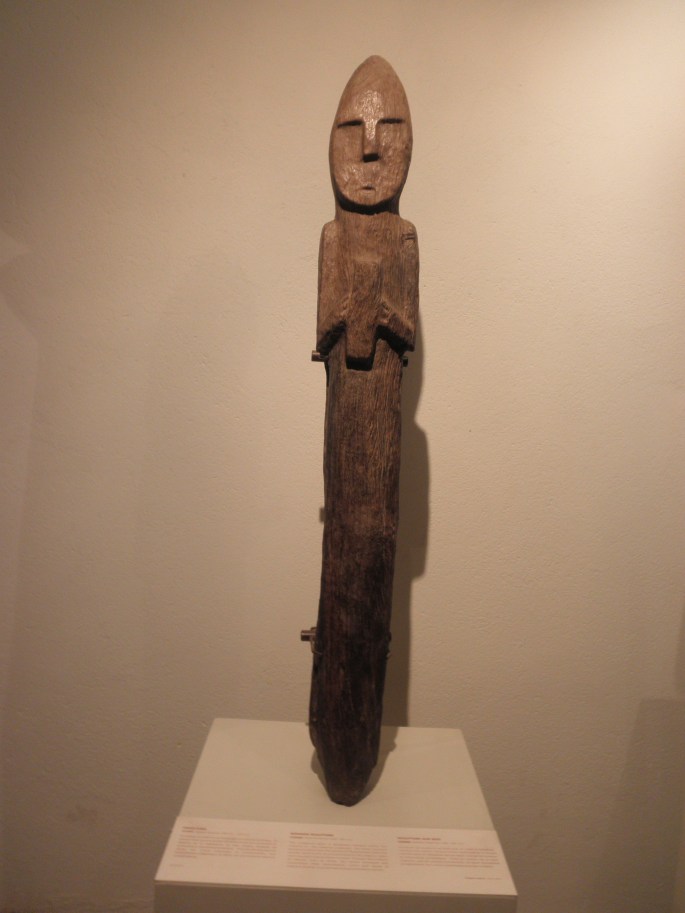 Pre-Inca wood sculpture