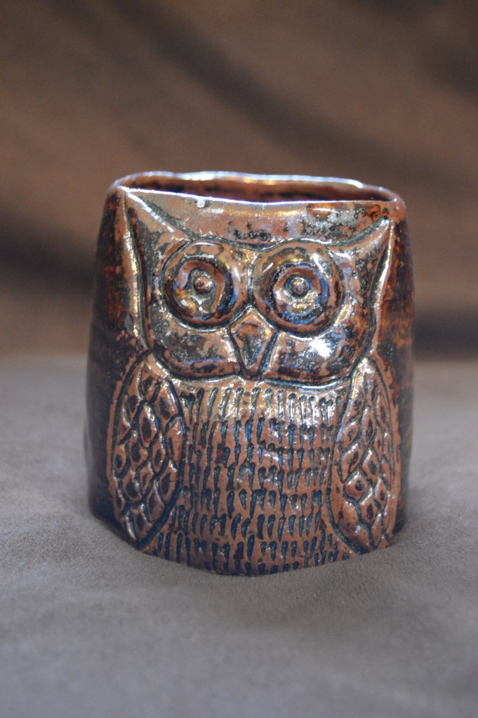 Medium-sized owl cup