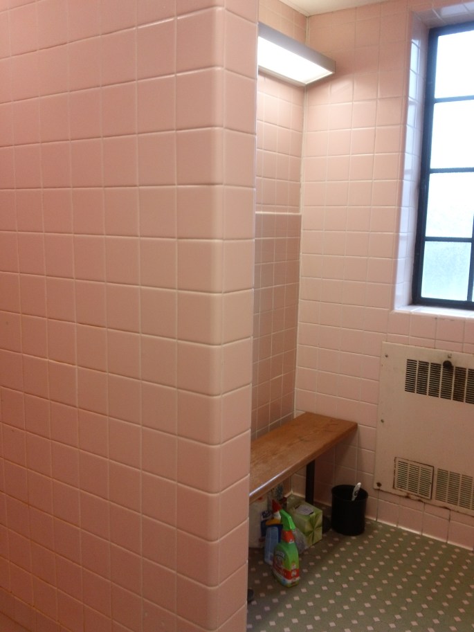 Gloodbye to my pink tiled campus bathroom!