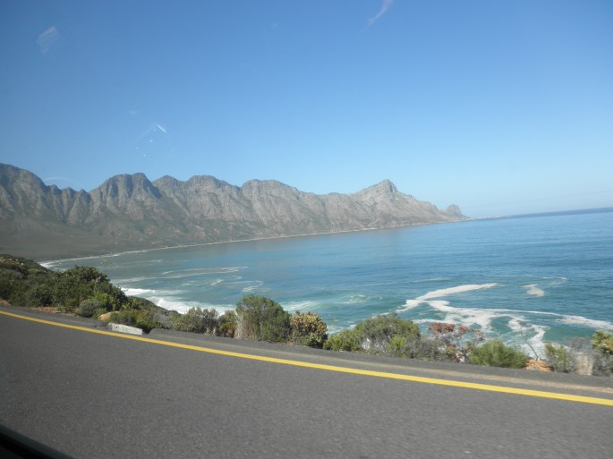 Clarence Drive (R44)