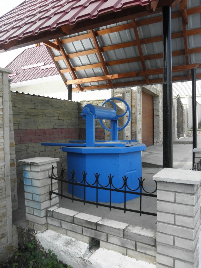 Another well in Costesti 