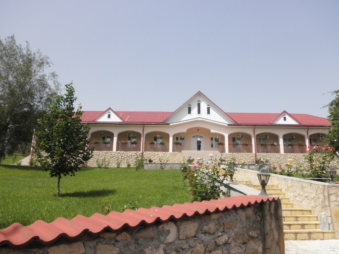 Nuns' quarters at Sfantul Gheorghe Monastry