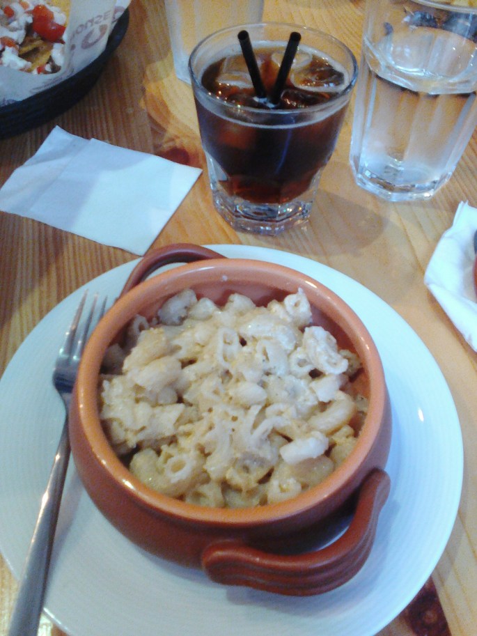 Eating Mac and Cheese at Smokehouse BBQ